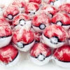 20x Pokeball Mit Verschiedenen Pokemon Figuren